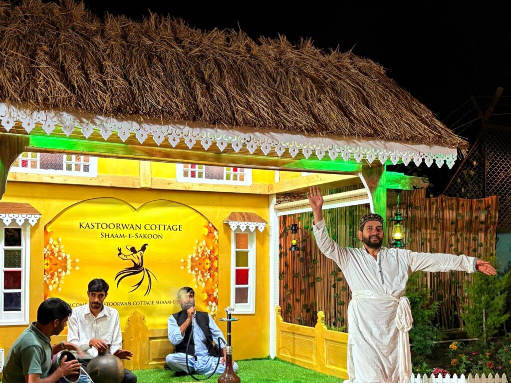 Kashtoorwan Cottage Khag Images (24)