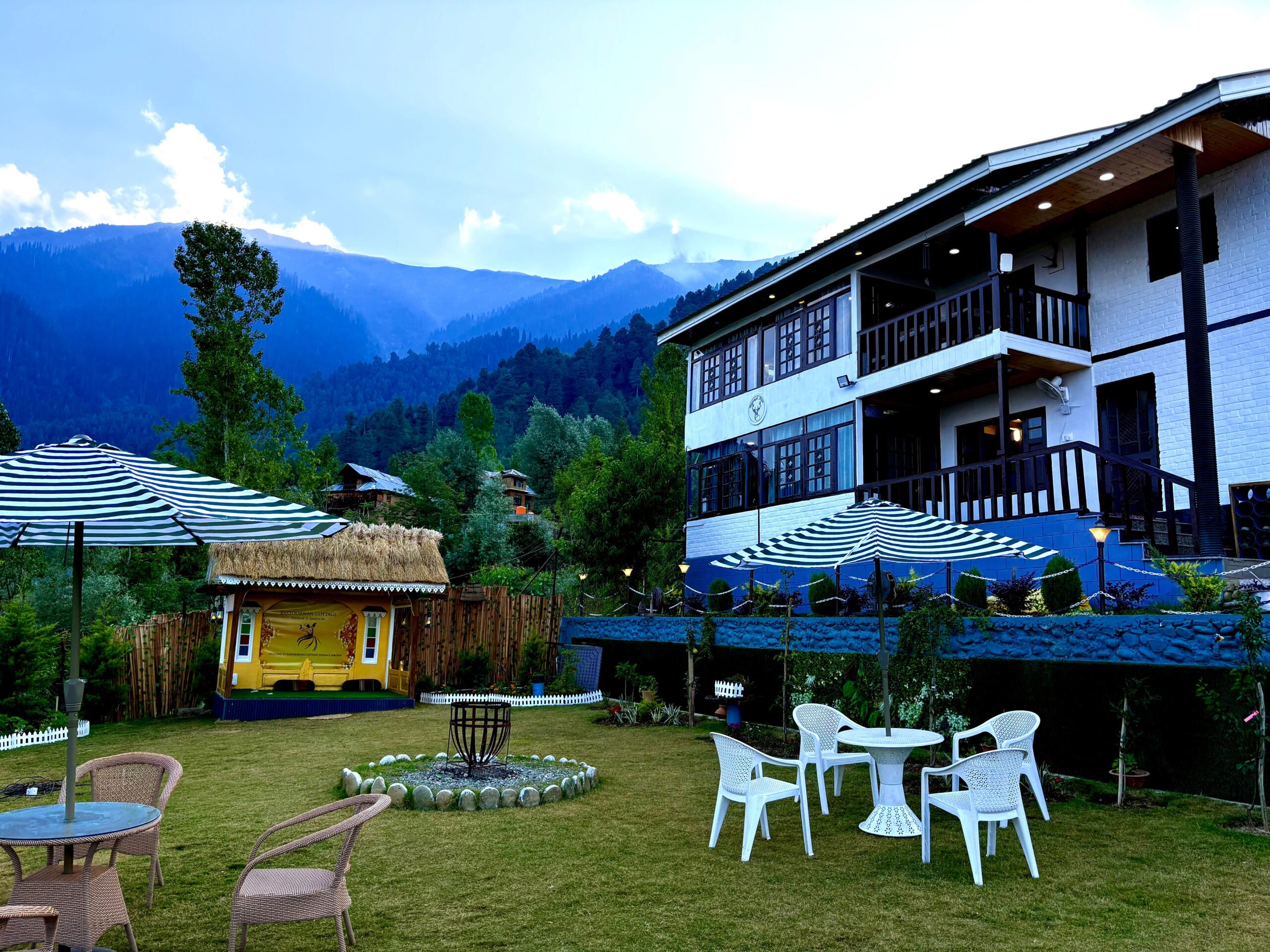 Kashtoorwan Cottage Khag Images (7)